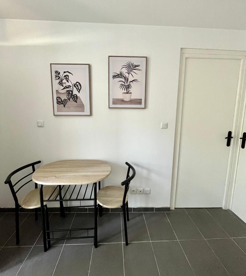 Le Central : Appartement Cosy Et Calme Saint-Germain-de-Joux Εξωτερικό φωτογραφία